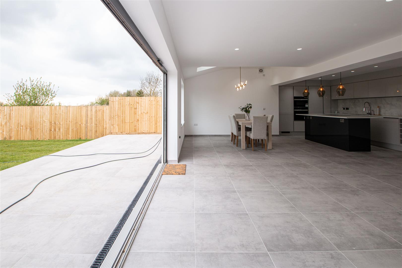 5 bed property in Mursley Road, Milton Keynes